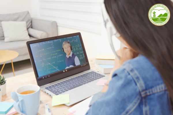 học đại học trực tuyến là gì