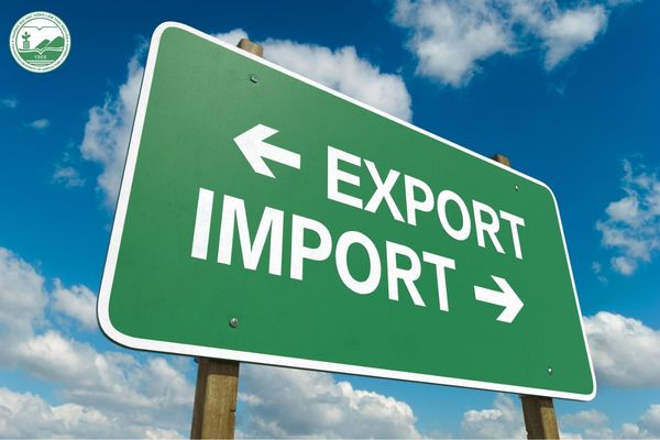 Những nhân tố tác động đến hoạt động đầu tư xuất nhập khẩu nông lâm sản