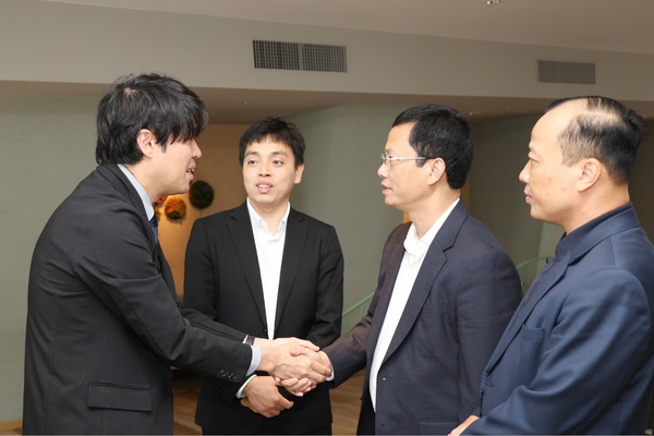 Đại diện Hà Tĩnh trao đổi với doanh nghiệp Nhật Bản về hợp tác công nghệ thực phẩm và chuyển đổi số