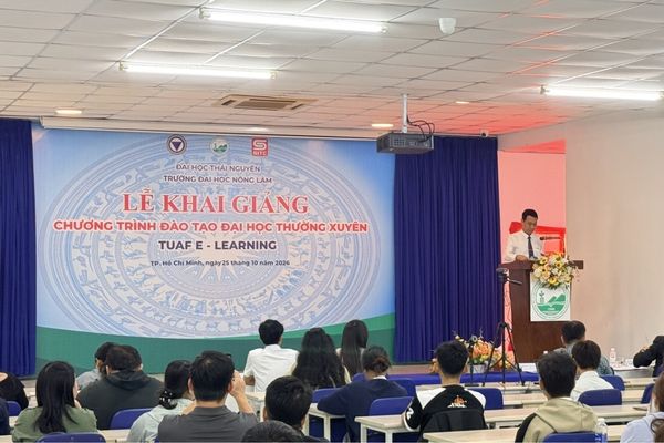 TUAF E-LEARNING chào đón gần 400 tân học viên tại Lễ khai giảng T10/2026